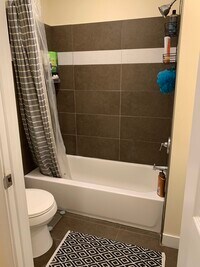 212 E Chase St, Unit 1 photo'