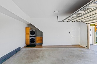 1504 M Ave in Anacortes, WA - Building Photo - Building Photo