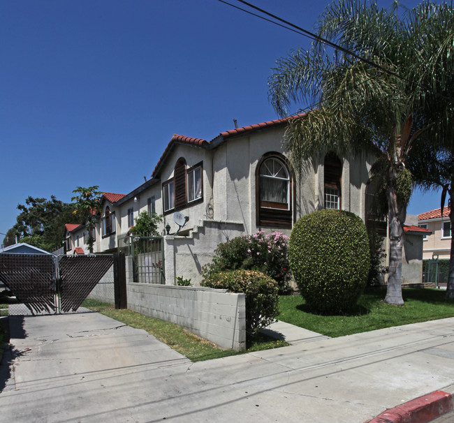 11117 Klingerman St in El Monte, CA - Foto de edificio - Building Photo