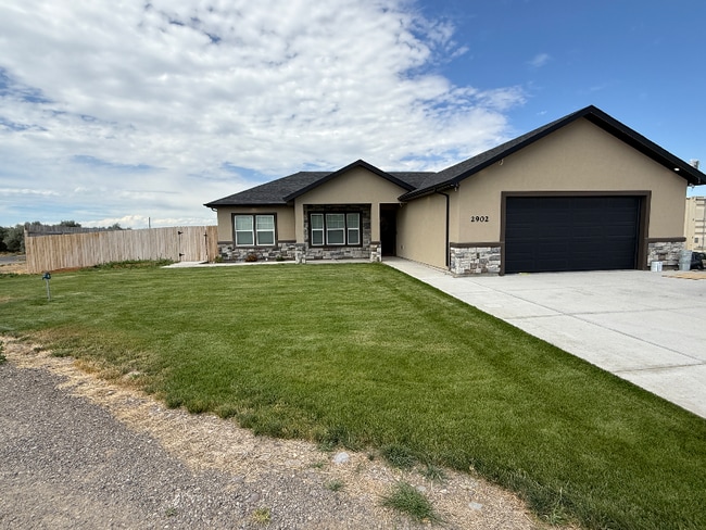 2902 E 3400 N in Twin Falls, ID - Building Photo - Building Photo