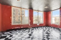 738 Elton Ave in Bronx, NY - Foto de edificio - Interior Photo