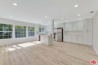 853 S Bedford St in Los Angeles, CA - Building Photo - Building Photo