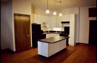 Federal Building Lofts in Wausau, WI - Foto de edificio - Interior Photo