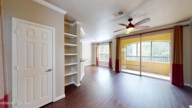 10044 Atlantic Blvd in Jacksonville, FL - Building Photo - Building Photo