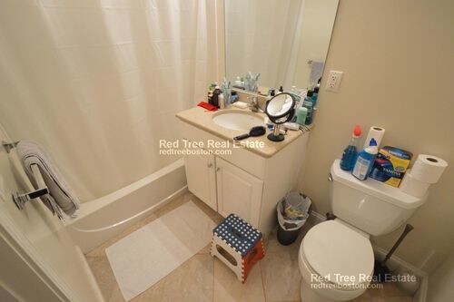 318 Rindge Ave-Unit -205 in Cambridge, MA - Building Photo - Building Photo