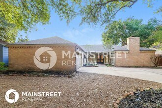 4515 Sylvan Glen Dr in Houston, TX - Building Photo - Building Photo