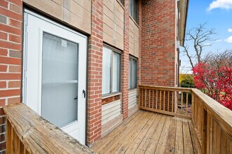 20 Henderson Dr, Unit A in East Hartford, CT - Building Photo - Building Photo