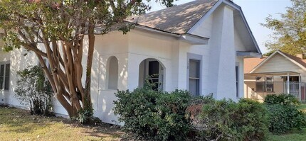 901 Blandin St in Fort Worth, TX - Building Photo - Building Photo