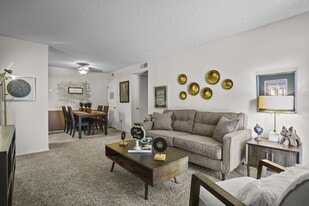 Raintree in Wichita, KS - Building Photo