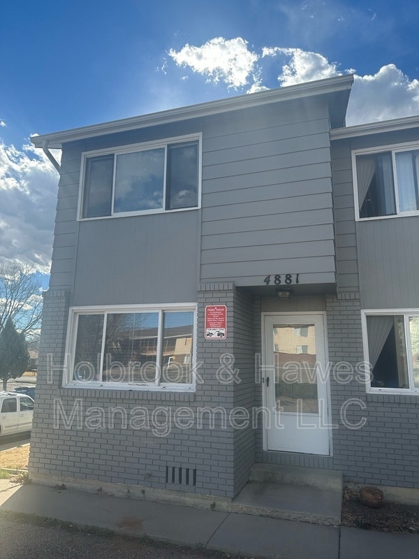 4881 Basswood Dr in Loveland, CO - Foto de edificio - Building Photo