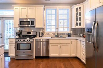 2531 11th St NW in Washington, DC - Building Photo - Building Photo