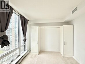 1283 Howe St in Vancouver, BC - Building Photo - Building Photo