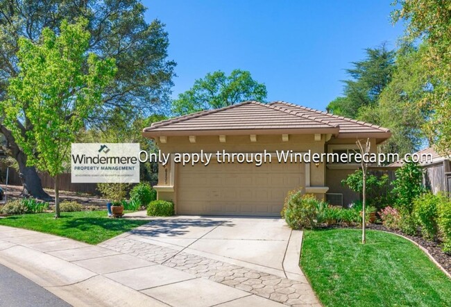 6135 Via Presidio Ln in Orangevale, CA - Foto de edificio - Building Photo