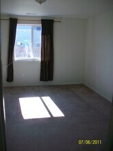 3557 NE Hembree St in McMinnville, OR - Building Photo - Building Photo