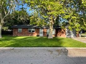 2908 Meadowbrook Dr in Boise, ID - Building Photo