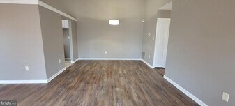 138 Big Chimney Branch in Largo, MD - Building Photo