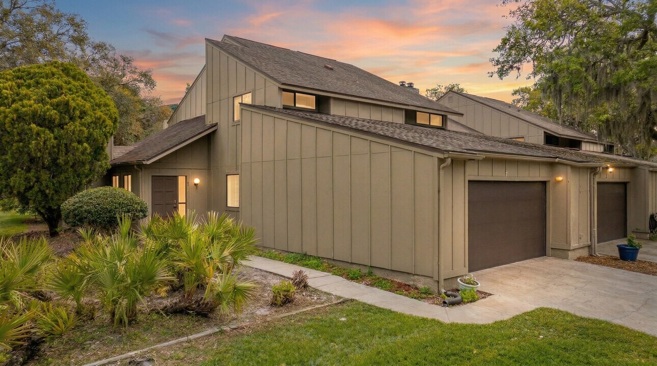 7 Autumnwood Trail in Ormond Beach, FL - Building Photo