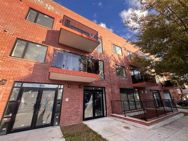 165-02 Sanford Ave in Queens, NY - Building Photo - Building Photo