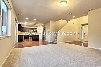 251 N Green Gables Loop in Ridgefield, WA - Building Photo - Building Photo