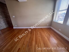 1671 W Farwell Ave in Chicago, IL - Building Photo - Building Photo