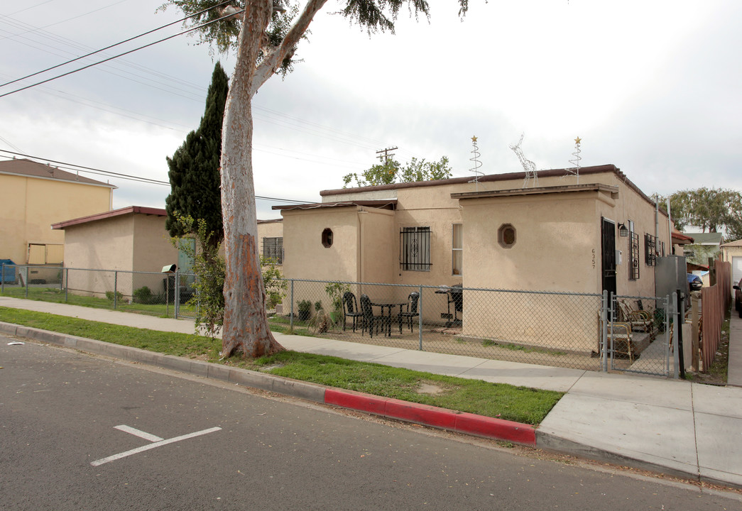 6357 Arbutus Ave in Huntington Park, CA - Building Photo