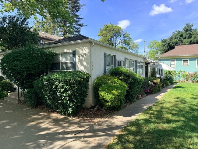 2629 U St, Unit A in Sacramento, CA - Building Photo - Building Photo