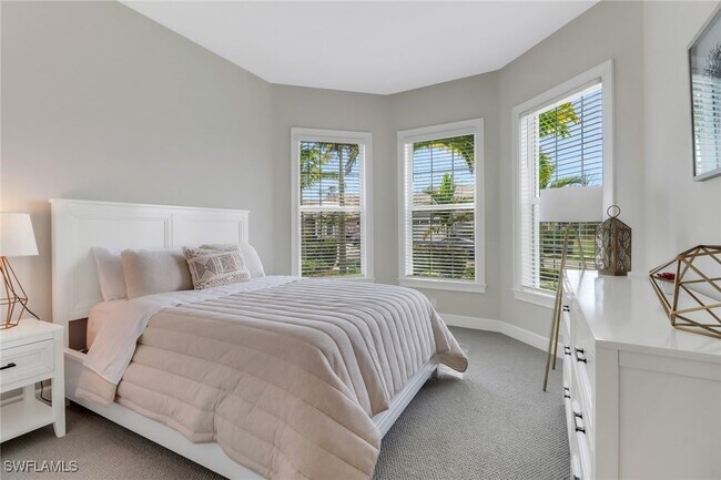 6299 Arriba Ave in Naples, FL - Building Photo - Building Photo