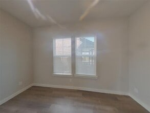 206 Ledburn Ct in Saginaw, TX - Building Photo - Building Photo