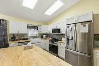 408 Etheredge St in Bushnell, FL - Building Photo - Building Photo