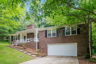 532 Hidden Hills Ct in Marietta, GA - Building Photo - Building Photo