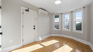 38 TROY St in Jersey City, NJ - Building Photo - Building Photo