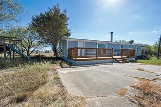 8701 County Rd 505 in Alvarado, TX - Building Photo - Building Photo