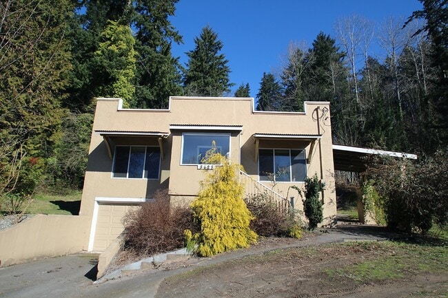 property at 8428 NE Bothell Way