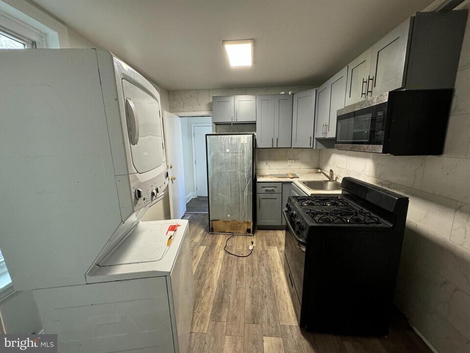 2546 N Jessup St in Philadelphia, PA - Building Photo