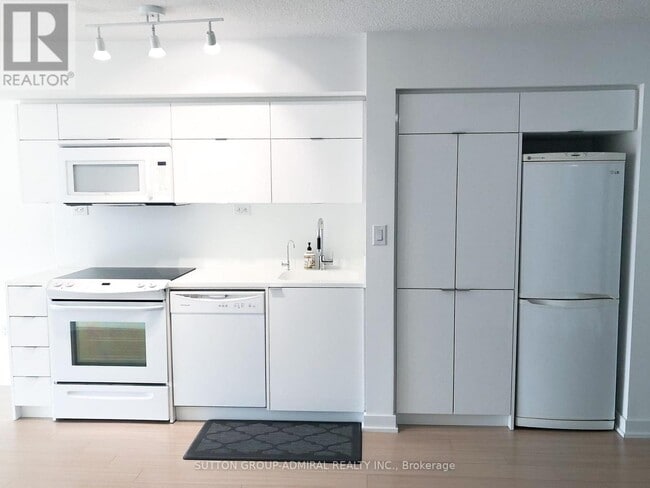 151 Dan Leckie Way in Toronto, ON - Building Photo - Building Photo