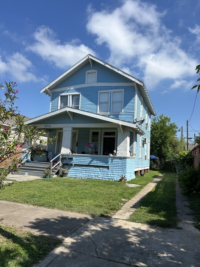 property at 2514 Avenue M