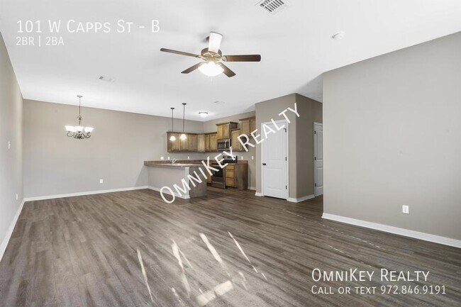 101 Capps St in Rio Vista, TX - Building Photo - Building Photo