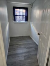 30 Glendale Ave, Unit Donna in Edison, NJ - Building Photo - Building Photo