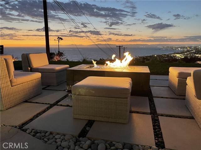 161 Via Pasqual in Redondo Beach, CA - Building Photo - Building Photo