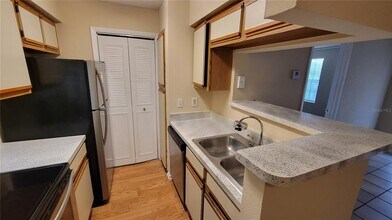 224 Afton Square in Altamonte Springs, FL - Building Photo - Building Photo