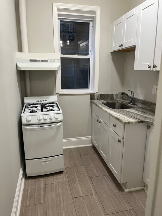 1321 Boylston St, Unit B3 in Boston, MA - Building Photo