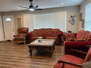 2126 McGregor Ave in Ypsilanti, MI - Building Photo - Building Photo