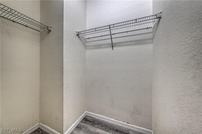 2656 Blossom Wy in Naples, FL - Building Photo - Building Photo