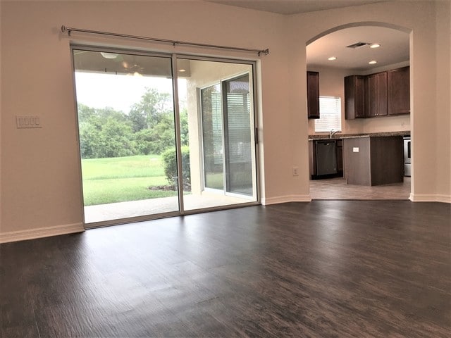 12520 Belcroft Dr in Riverview, FL - Foto de edificio - Building Photo