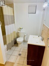 165 Torrens Ave in Toronto, ON - Building Photo - Building Photo