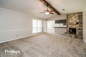 4515 Tuscarora St in Pasadena, TX - Building Photo - Building Photo