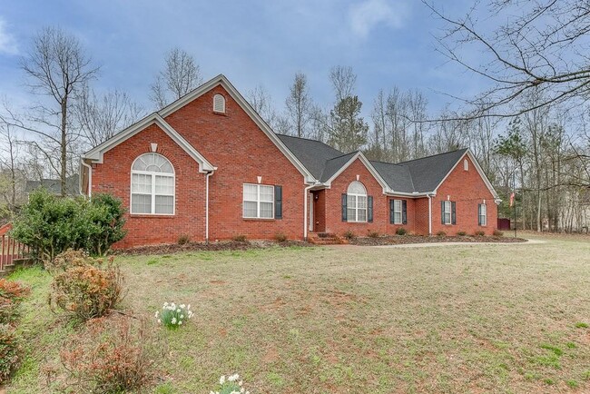 522 River Chase in Hoschton, GA - Building Photo - Building Photo