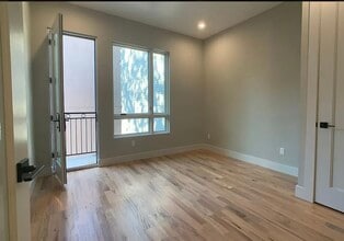 151 Stanhope St, Unit 2A in Brooklyn, NY - Foto de edificio - Building Photo