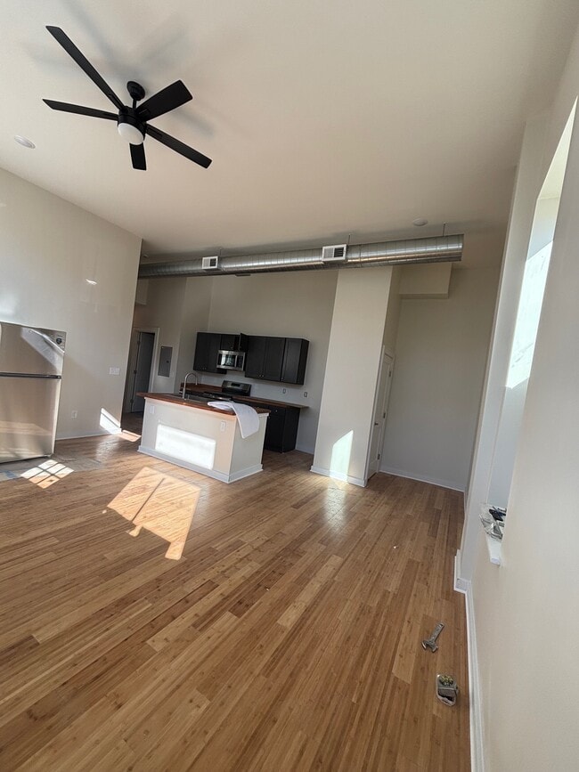 property at 4124 Kirby Ave