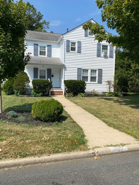 202 Edmund St in Aberdeen, MD - Building Photo